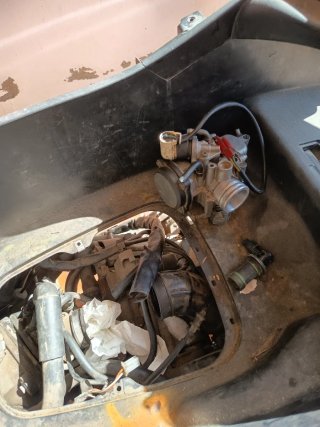 Piaggio X8 125 piezas