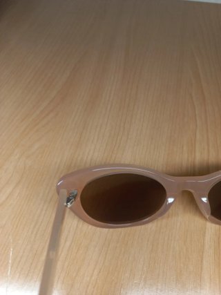 Gafas de sol de mujer marca Lanidor montura  beige