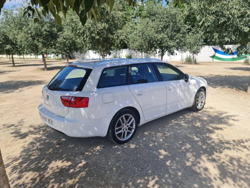 SEAT Exeo 2011 - foto 1