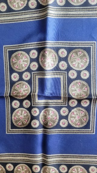PAÑUELO / BANDANA LOEWE