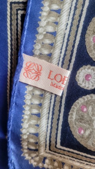 PAÑUELO / BANDANA LOEWE