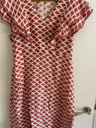 Vestido rosa y blanco estampado