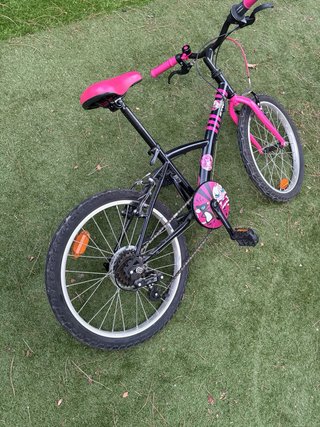 Bicicleta infantil niña rosa y negra