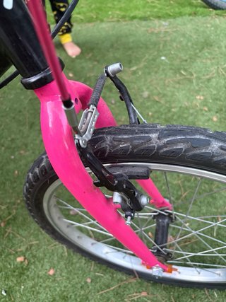 Bicicleta infantil niña rosa y negra