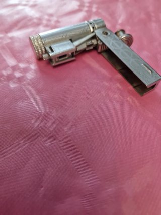 Antiguo mechero gasolina