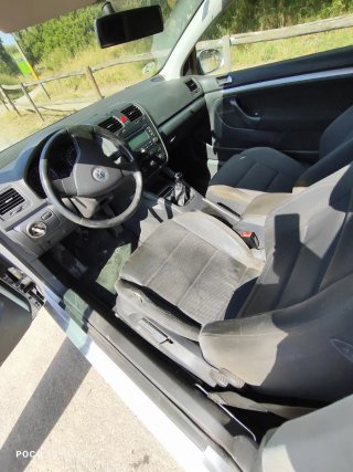 Volkswagen Golf 2004