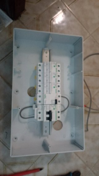 ELECTRICISTA