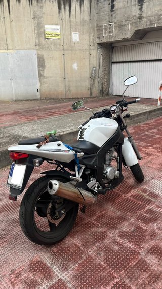 Daelim Roadwin 125 Fi - 16.500 km