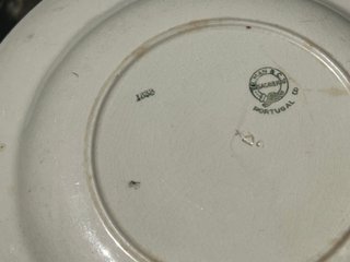 Platos antiguos porcelana Sacavém Man & C.a verde