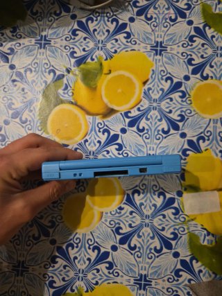 Nintendo DSi Azzurra con Caricatore
