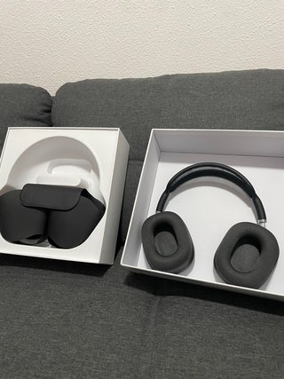 Airpods Max Space Gray