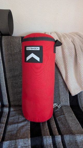 Saco de boxeo Outshock rojo