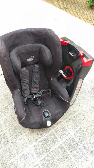 Silla de coche negra