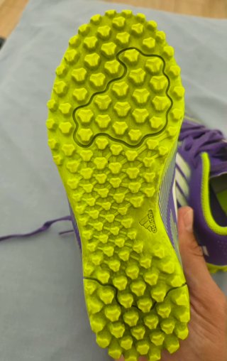 Botas de fútbol niños Adidas F50 Club Talla 31