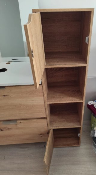 Mueble baño con espejo y  mueble auxiliar