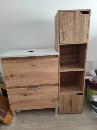 Mueble baño con espejo y  mueble auxiliar