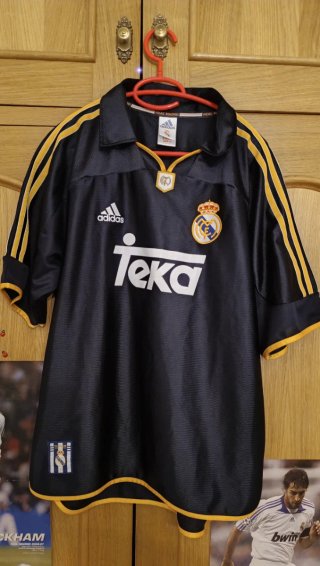 Camiseta Real Madrid 99/01 Negra