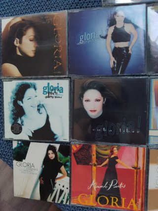 Lote 13 CDs single's Gloria Estefan
