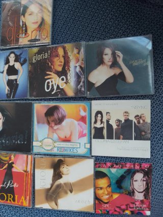 Lote 13 CDs single's Gloria Estefan