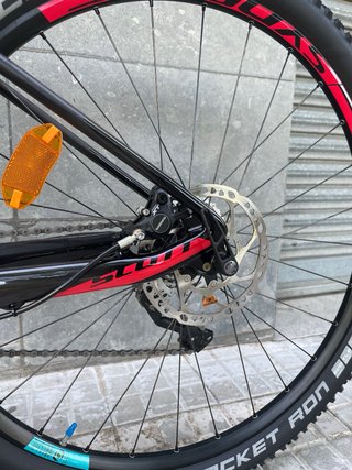 Bicicleta Scott Contessa Scale 700 RC Carbon