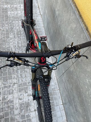 Bicicleta Scott Contessa Scale 700 RC Carbon