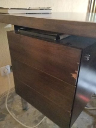 Escritorio madera y metal