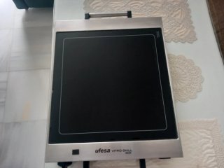 Vitrocerámica Ufesa INOX