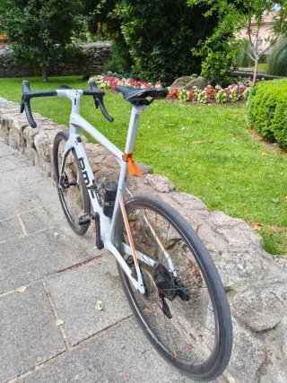 BMC Roadmachine 02 Bicicleta de Carretera
