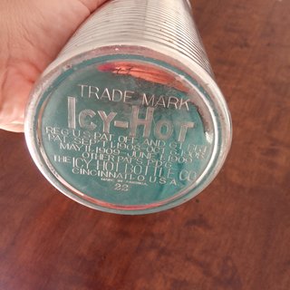 Termo antiguo de metal