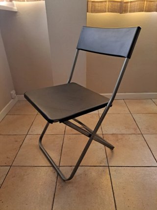 Sillas plegables Ikea negras