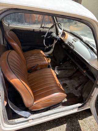 SEAT 600 E 1980 con documentación