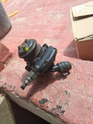 Bomba Dirección Ford Transit 2.0 2001