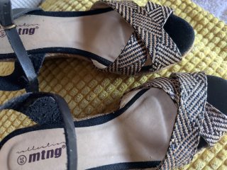 Sandalias Mustang Cuña Talla 39 a estrenar
