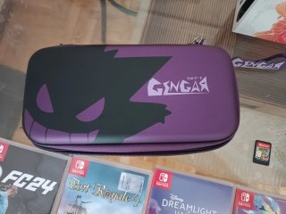 Nintendo Switch OLED Edizione Pokémon Scarlatto
