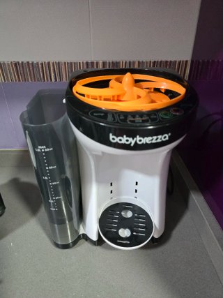 Baby Brezza Calentador de Agua Roto
