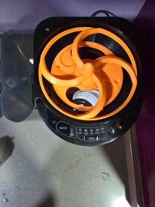 Baby Brezza Calentador de Agua Roto