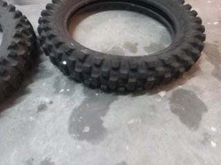 Neumático MICHELIN 120/90-18 y 100/100-18 cros