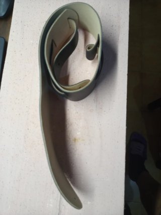 Tracolla chitarra vera pelle nera