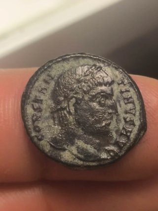 Lote 4 Monedas Romanas Bajo Imperio