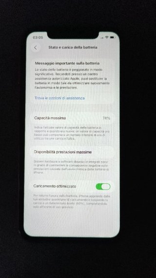 Apple IPhone 11 128 GB rosso con scatola accessori