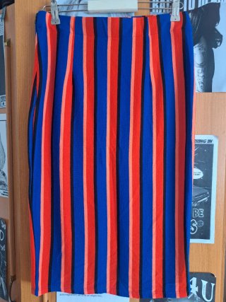 Conjunto camisa y falda rayas La falda talla L