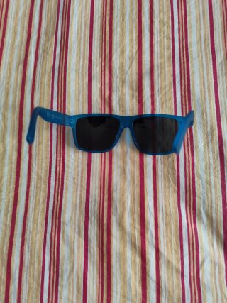 Gafas de sol azules