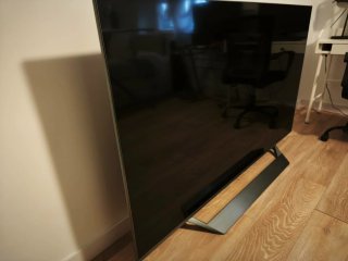 TV Xiaomi 75 Negra y Plateada