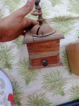 Lote de molinillos antiguo