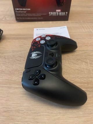 Mando PS5 Edición Spiderman 2