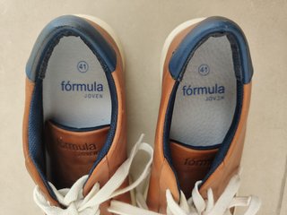Zapatillas de piel Fórmula Joven Talla 41