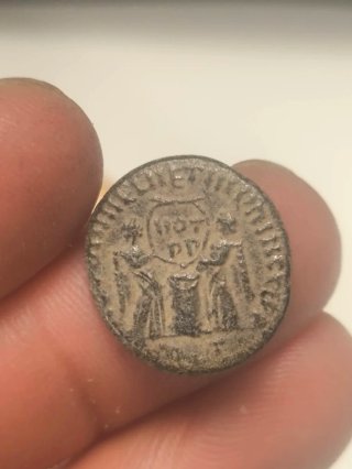 Lote 3 Monedas Romanas Bajo Imperio