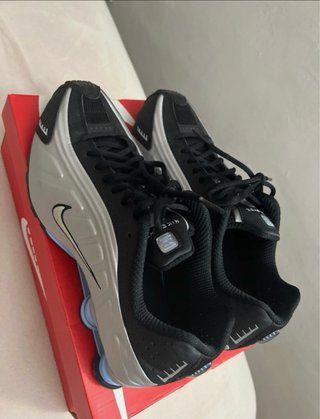 Nike Shox R4 Negro Blanco