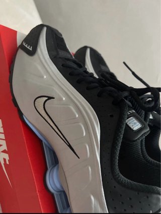 Nike Shox R4 Negro Blanco