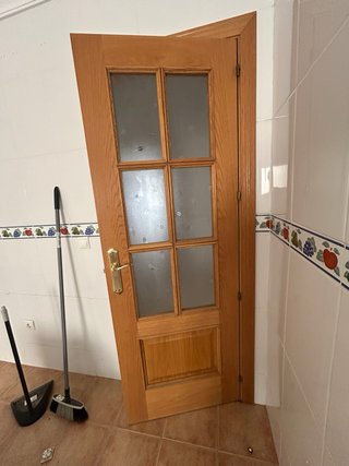 Puertas macizas en buen estado